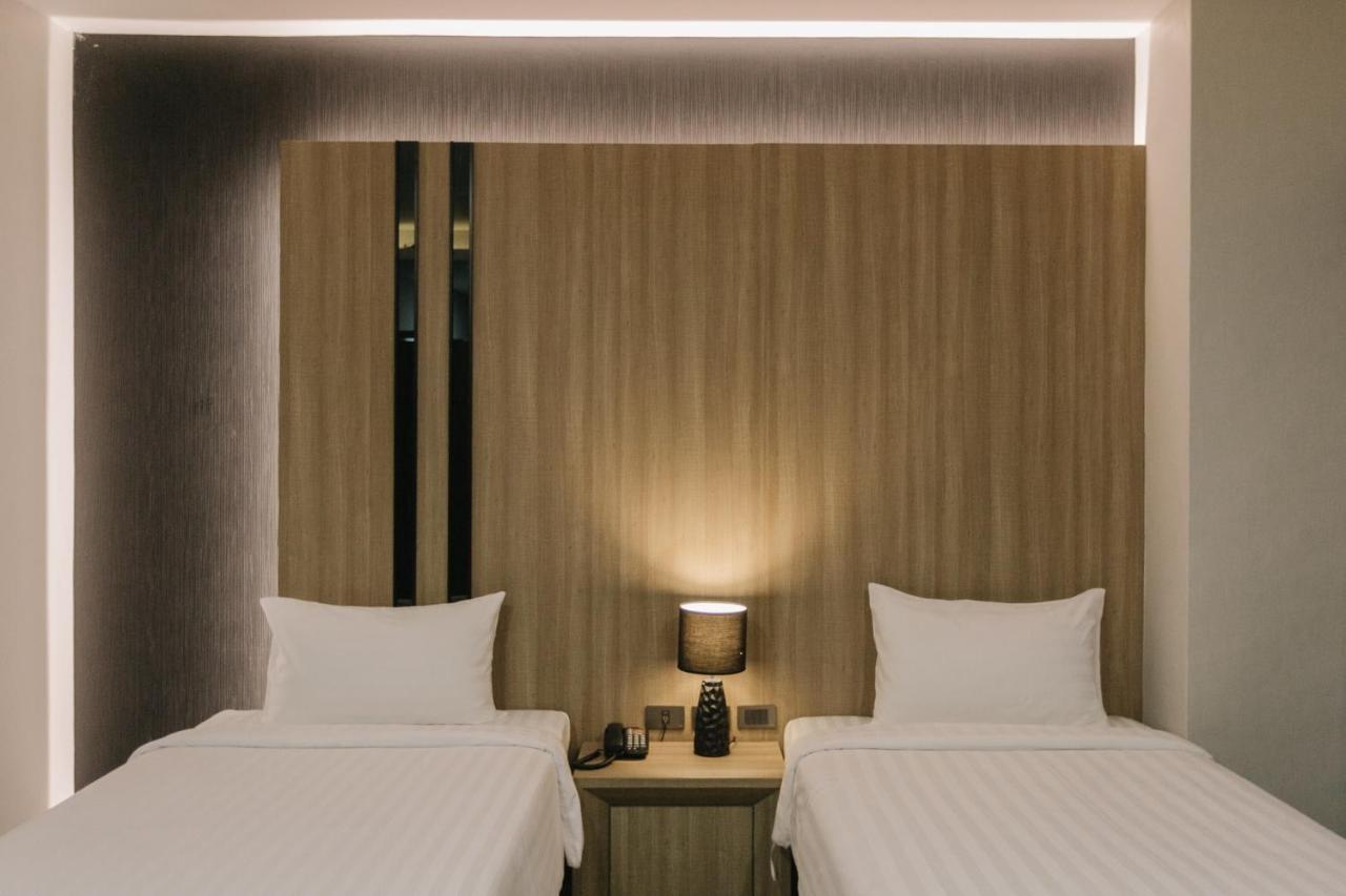 Arista Hotel Ubon أوبونراتْشاتاني المظهر الخارجي الصورة